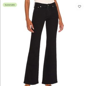 River Low Rise Ultra Flare in Shadow Hill
Lovers and Friends